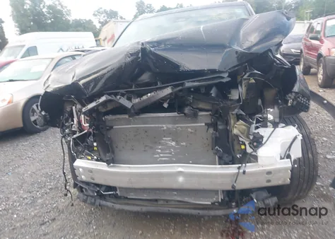 2025 Toyota Grand Highlander Xle z USA, uszkodzony, nr VIN 5TDAAAB53SS087960